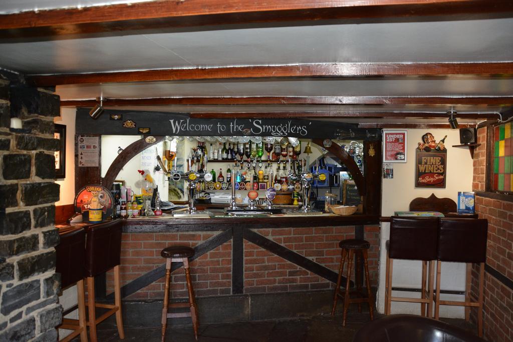 The Smugglers Inn 마인헤드 외부 사진